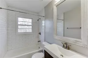 300 Forest St, Buford, GA 30518 - Photo 24
