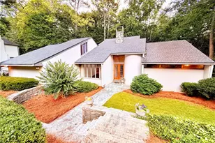 320 Fauna Ct, Sandy Springs, GA 30350 - Photo 1