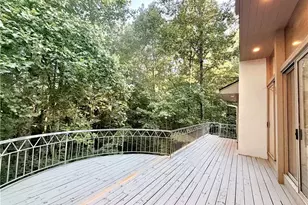 320 Fauna Ct, Sandy Springs, GA 30350 - Photo 24