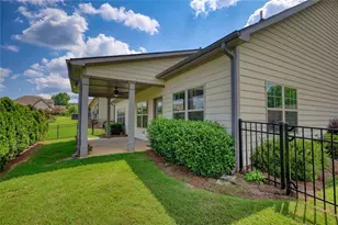 301 Club Dr, Monroe, GA 30655 - Photo 4