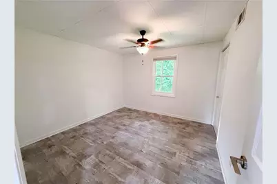 4378 Shady Drive NW, Lilburn, GA 30047 - Photo 10