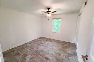 4378 Shady Dr NW, Lilburn, GA 30047 - Photo 10