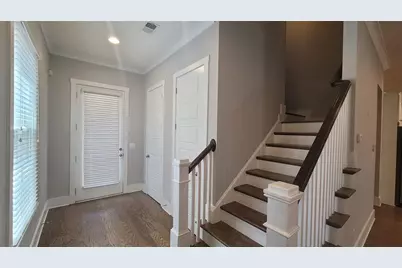 983 Azalee Wharton Avenue NW, Atlanta, GA 30318 - Photo 10
