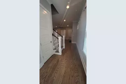 983 Azalee Wharton Avenue NW, Atlanta, GA 30318 - Photo 8