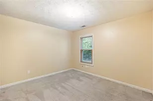1727 Wynfield Ln, Auburn, GA 30011 - Photo 16