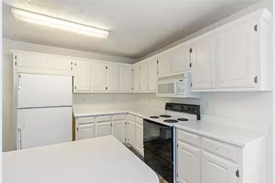 1727 Wynfield Lane, Auburn, GA 30011 - Photo 8