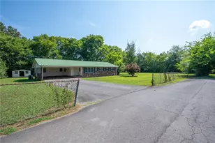 168 Holcomb Rd, Calhoun, GA 30701 - Photo 10
