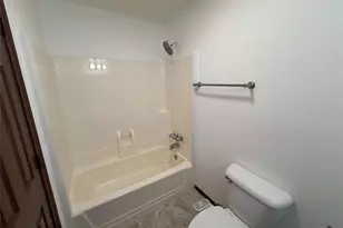 1702 Pine Tree Dr, Buford, GA 30518 - Photo 18