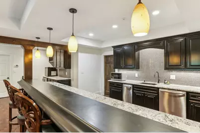 1170 Pine Ridge Road NE, Atlanta, GA 30324 - Photo 32