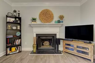 27 Mt Vernon Cir, Atlanta, GA 30338 - Photo 10