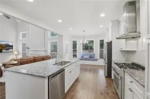 202 Brighten Ct, Alpharetta, GA 30004 - Photo 10