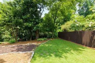 815 Fairfield Drive, Marietta, GA 30068 - Photo 38