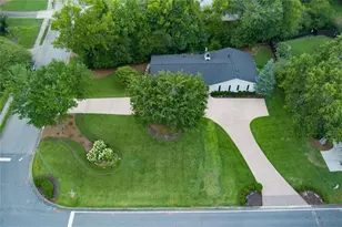 815 Fairfield Dr Dr, Marietta, GA 30068 - Photo 42