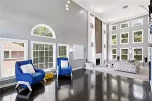 5135 Highland Lake Dr, Atlanta, GA 30349 - Photo 2