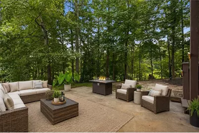 5135 Highland Lake Drive, Atlanta, GA 30349 - Photo 18