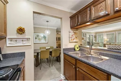 525 Warm Springs Circle, Roswell, GA 30075 - Photo 4