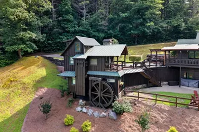 24 Twin Lakes Road, Blue Ridge, GA 30513 - Photo 2