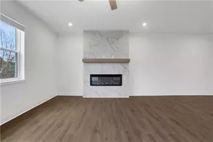 6005 Haviland Alley, Sugar Hill, GA 30518 - Photo 2