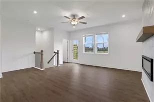 6005 Haviland Alley, Sugar Hill, GA 30518 - Photo 4