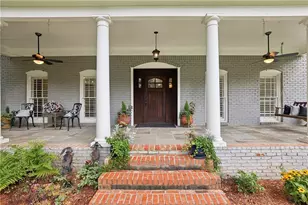 2942 Margaret Mitchell Ct NW, Atlanta, GA 30327 - Photo 2