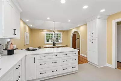 805 Holmes Street NW, Atlanta, GA 30318 - Photo 18