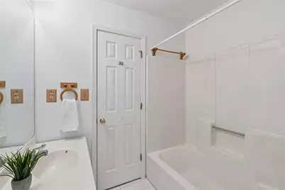 805 Holmes Street NW, Atlanta, GA 30318 - Photo 22