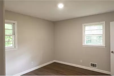 345 Forest Valley Road SW, Lawrenceville, GA 30046 - Photo 18