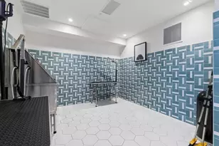 2425 Peachtree Rd NE, Atlanta, GA 30305 - Photo 36