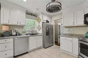 2229 Beecher Cir SW, Atlanta, GA 30311 - Photo 10