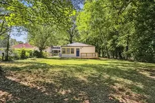 1295 McClure Ave NW, Atlanta, GA 30314 - Photo 10