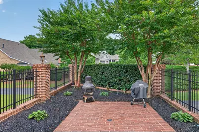 2753 Bungalow Place, Buford, GA 30519 - Photo 12