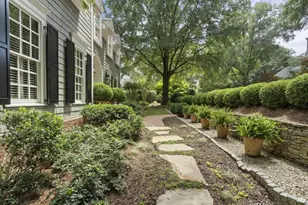 15 Chatsworth Pl, Atlanta, GA 30327 - Photo 98