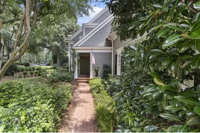 15 Chatsworth Place, Atlanta, GA 30327 - Photo 4