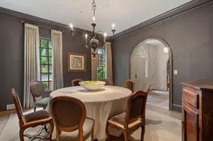 15 Chatsworth Pl, Atlanta, GA 30327 - Photo 14