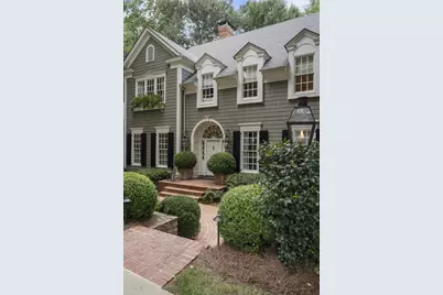 15 Chatsworth Place, Atlanta, GA 30327 - Photo 6