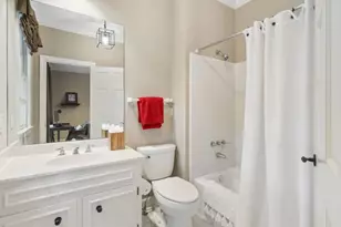 15 Chatsworth Pl, Atlanta, GA 30327 - Photo 68