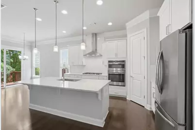 3907 Suwanee Manor Drive, Suwanee, GA 30024 - Photo 32