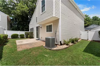 621 W Oaks Drive, Woodstock, GA 30188 - Photo 16