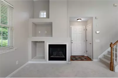 621 W Oaks Drive, Woodstock, GA 30188 - Photo 8