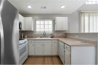 621 W Oaks Drive, Woodstock, GA 30188 - Photo 12