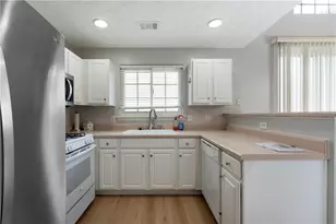 621 W Oaks Dr, Woodstock, GA 30188 - Photo 12