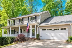 4285 Blackland Way, Marietta, GA 30067 - Photo 2