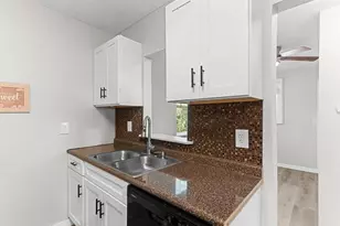 2164 Monroe Ave, Macon, GA 31204 - Photo 8