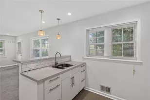 1121 Glendale Dr, East Point, GA 30344 - Photo 28