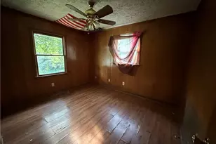 1018 Scott Brown Rd SE, Fairmount, GA 30139 - Photo 4