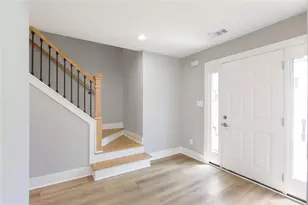 759 Mountain Ridge Way S, Lithonia, GA 30058 - Photo 4