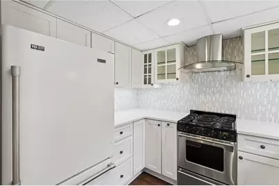 323 Lakemoore Drive NE #F, Atlanta, GA 30342 - Photo 8