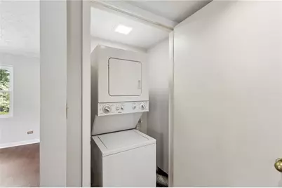 323 Lakemoore Drive NE #F, Atlanta, GA 30342 - Photo 14