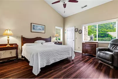 4132 Fawn Court, Marietta, GA 30068 - Photo 16