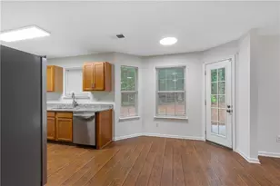 2164 Dresden Green NW, Kennesaw, GA 30144 - Photo 14